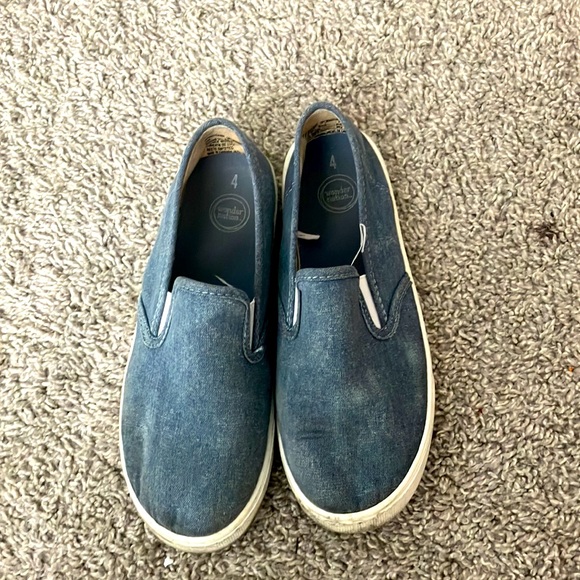 Wonder Nation blue boys slip on shoes! In like new condition. - Picture 2 of 3